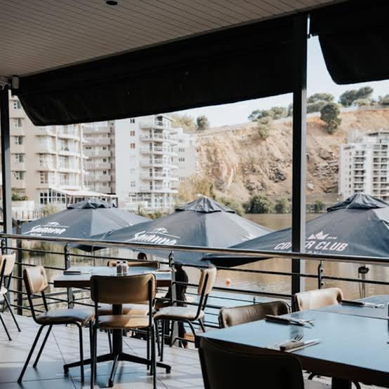 Tyger Waterfront * Cape Town
